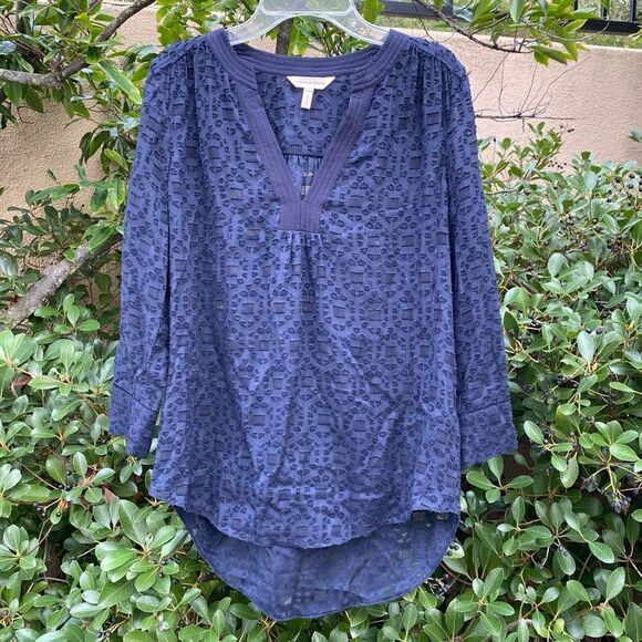 Rebecca Taylor Navy Blue Silk Blend Textured Blouse. Size 4. EUC! - Picture 1 of 4
